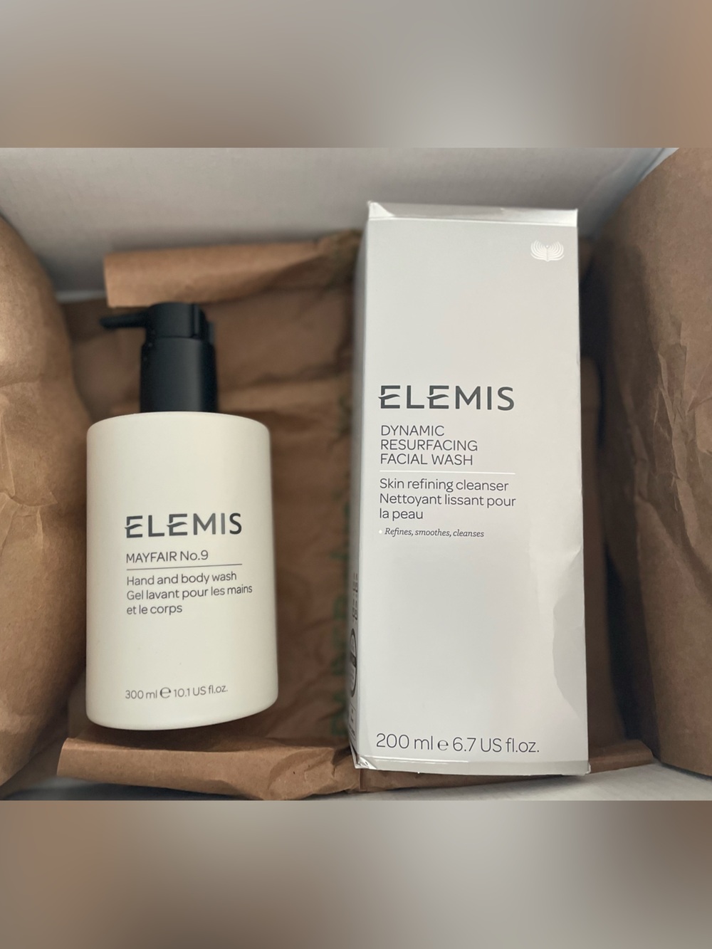 New ELEMIS Bundle! Dynamic Resurfacing Face Wash & MAYFAIR NO.9 HAND/ BODY WASH